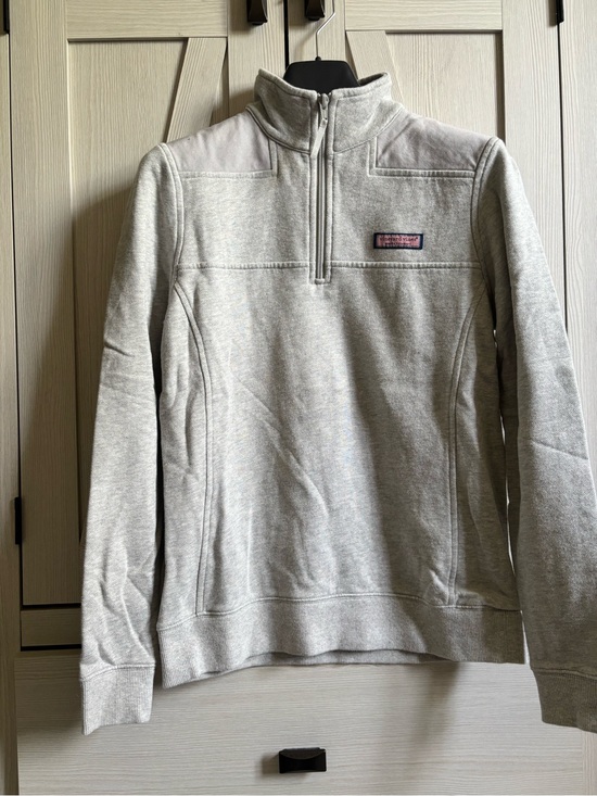 Vineyard Vines Sweaters - Vineyard Vines Tan Pullover with Pink Logo Patch